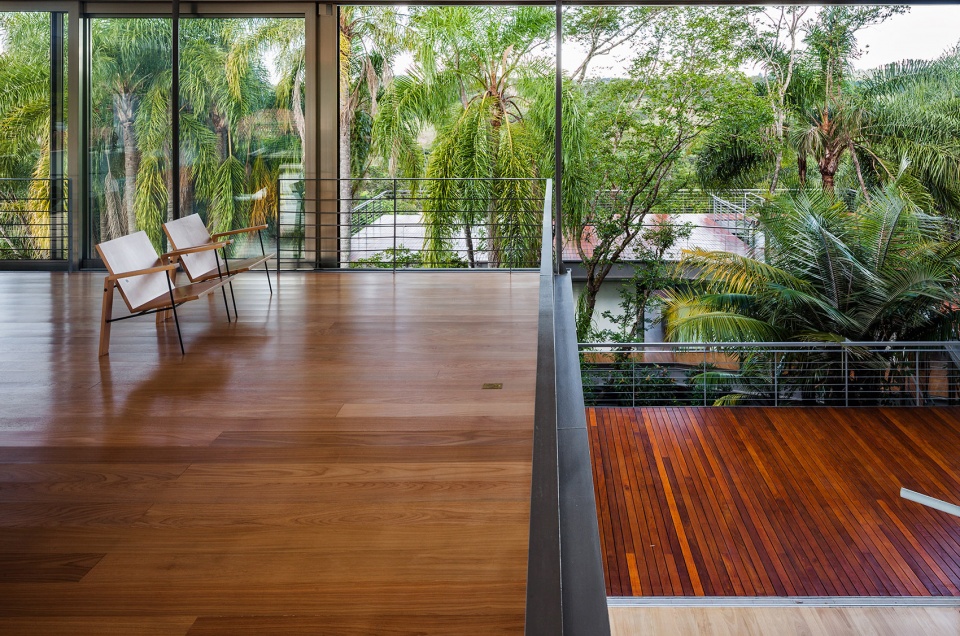 house llm by obra arquitetos