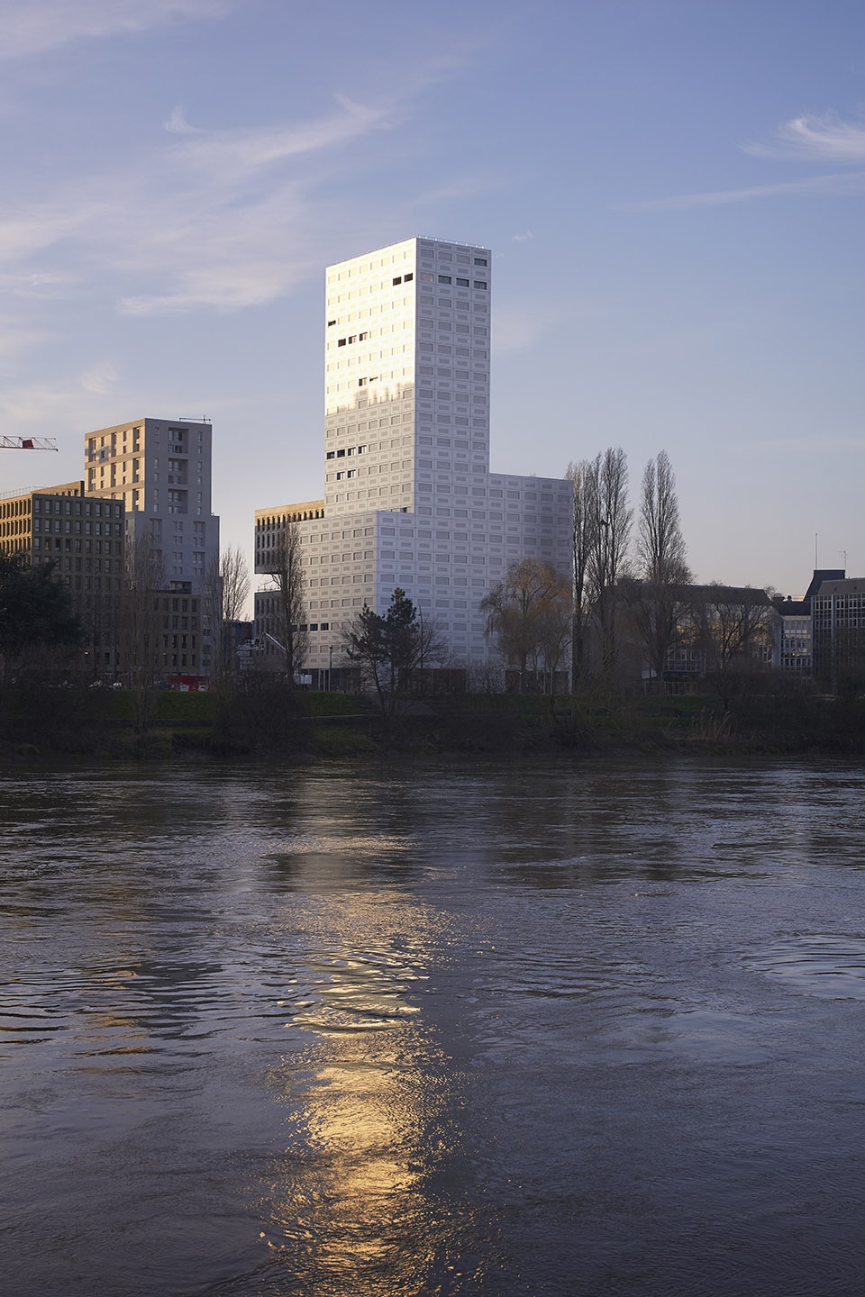 traduction polaris by lan architecture abinal ropars atelier stephane fernandez