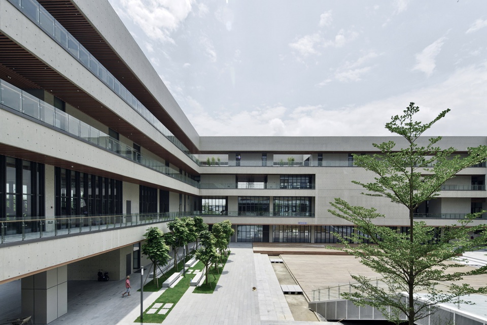 the new headquarter of vivo in dongguan china by china architecture design and research group