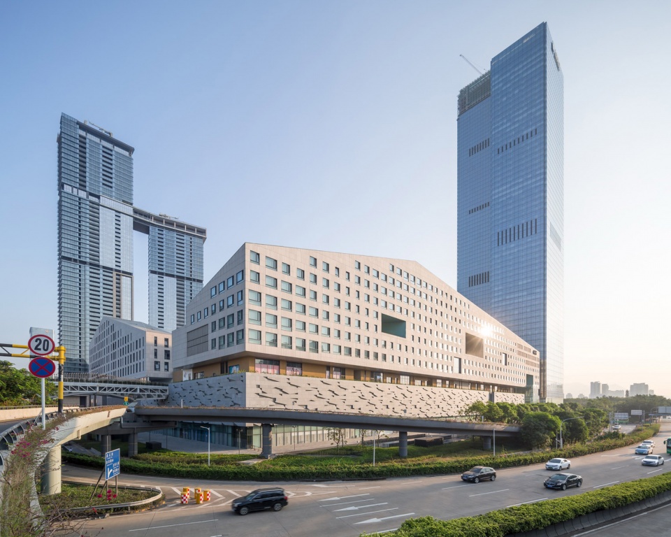 shum yip upperhills loft in shenzhen china by urbanus