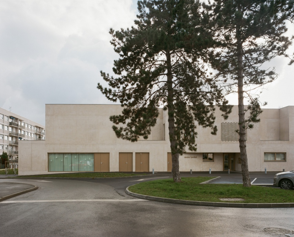 demolition reconstruction of a family facility and a nursery by ateliers o s architectes