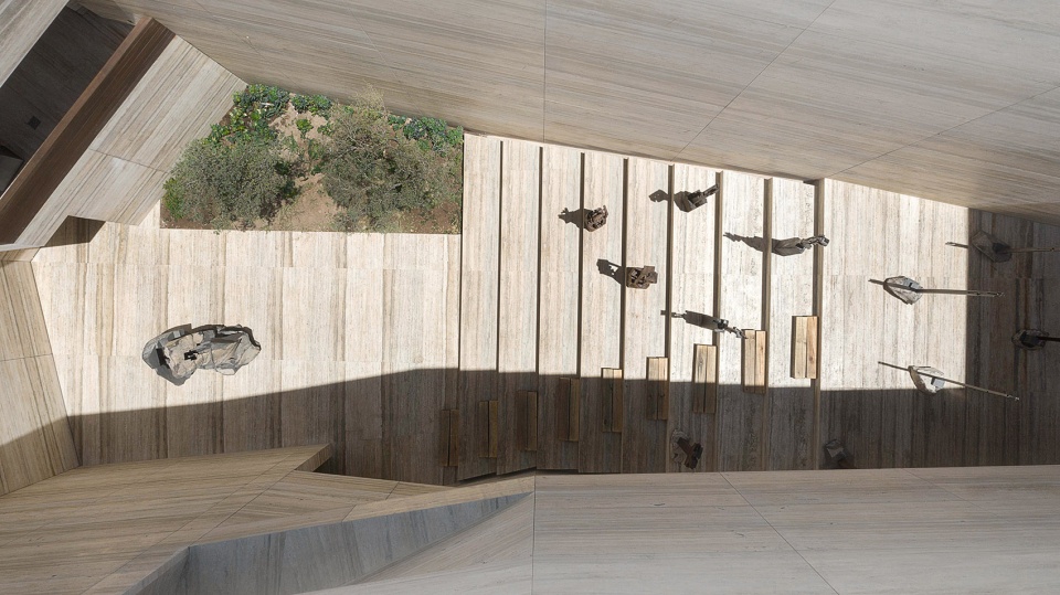 retail and warehouse for grupo arca by esrawe studio