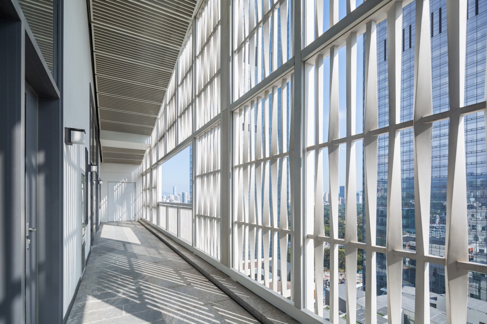 shum yip upperhills loft in shenzhen china by urbanus