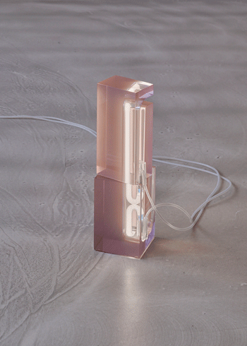 totem lights by studio sabine marcelis