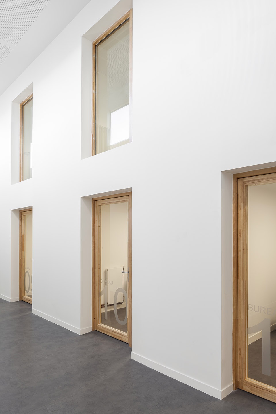 albert schweitzer community centre by mao architectes