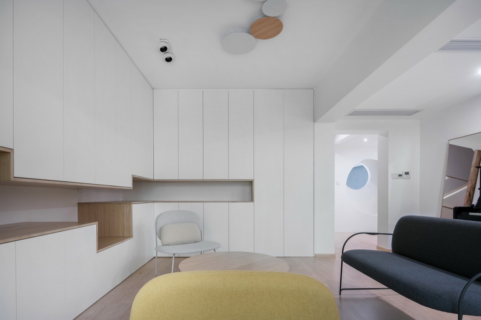 geometrical space for a two kid family china by atelier dy
