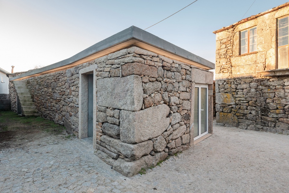 the house of grandfather martinho by covo interiores