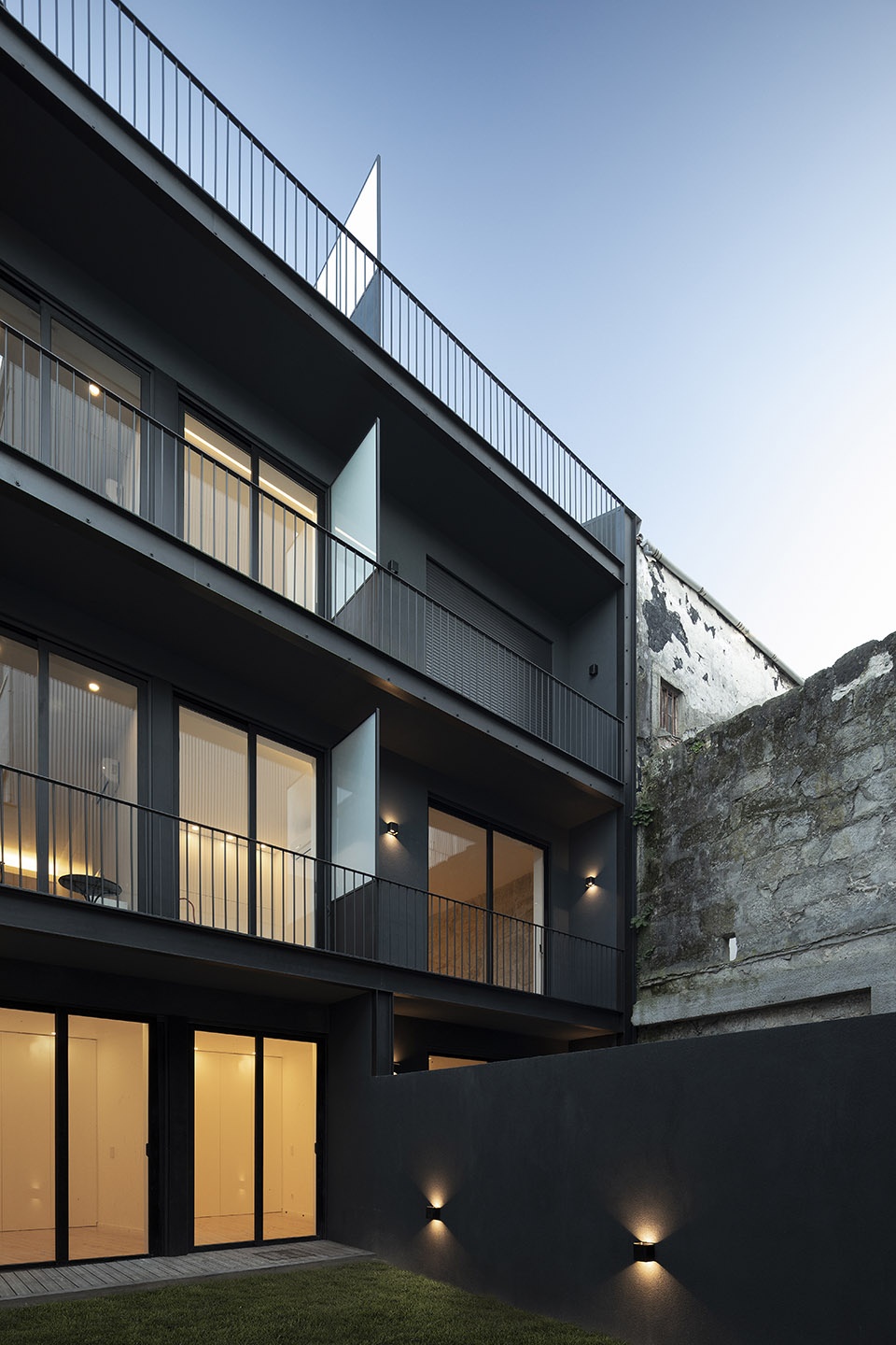 alegria residential building by mimool arquitectura design de interiores