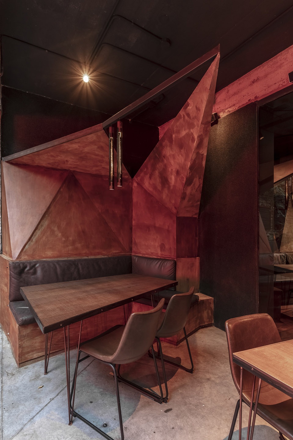 mamba bar by hitzig militello architects