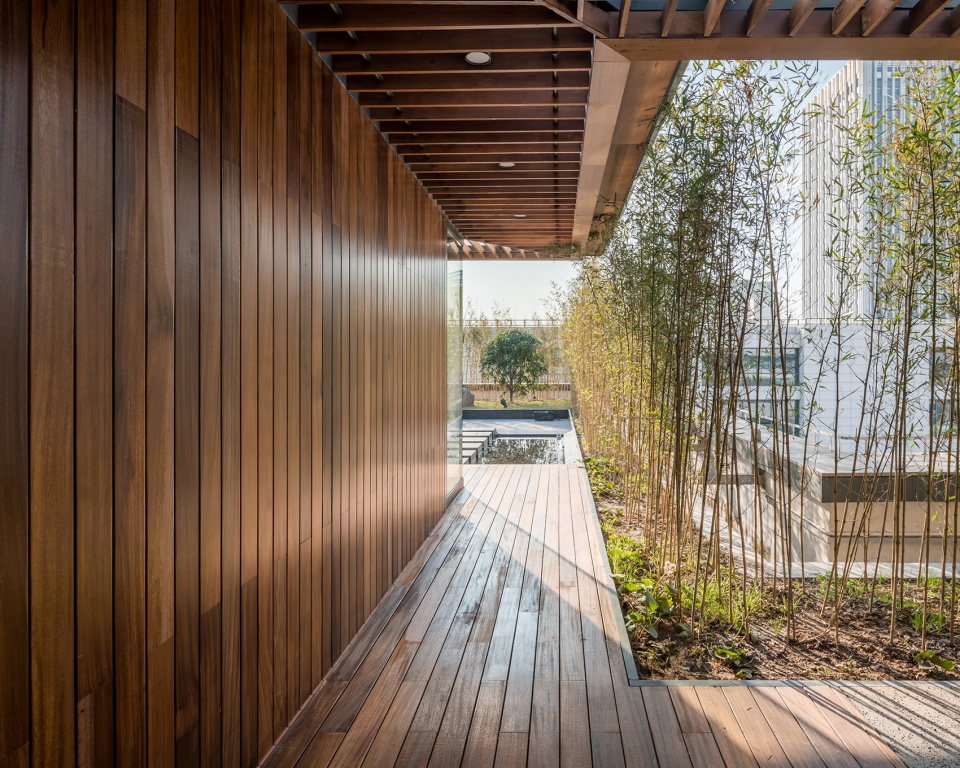 three rooms in a roof garden china by atelier z