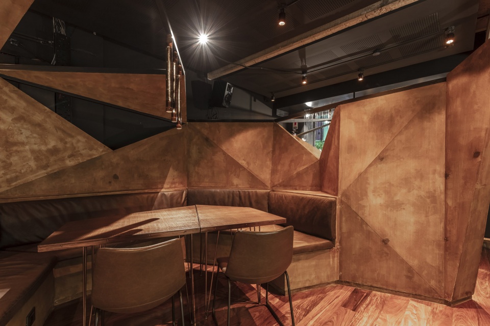 mamba bar by hitzig militello architects