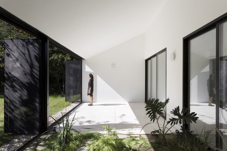 casa quinta san miguel by mogs