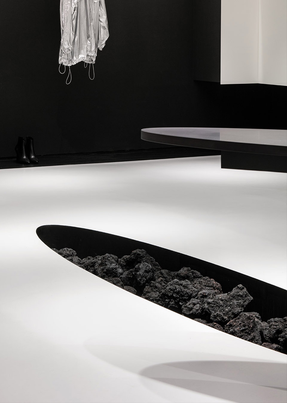 juun j flagship store by wgnb