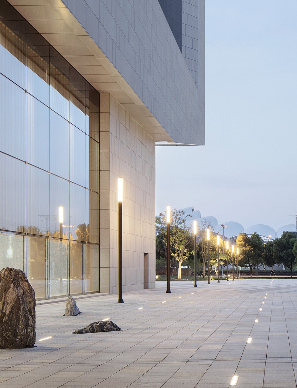 kunshan government affairs service centre china by sdtd