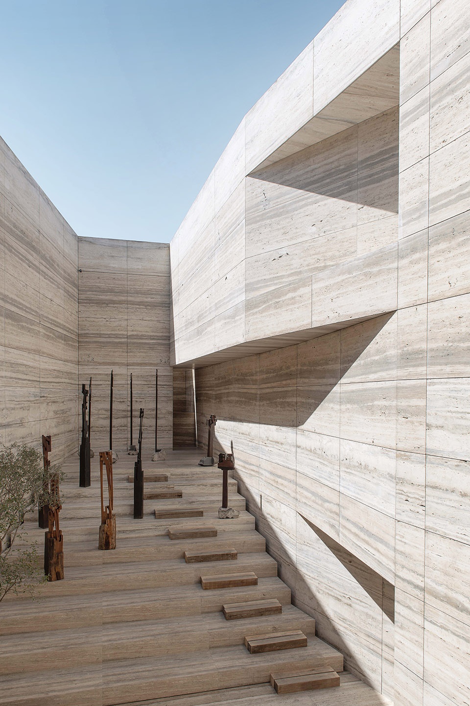 retail and warehouse for grupo arca by esrawe studio