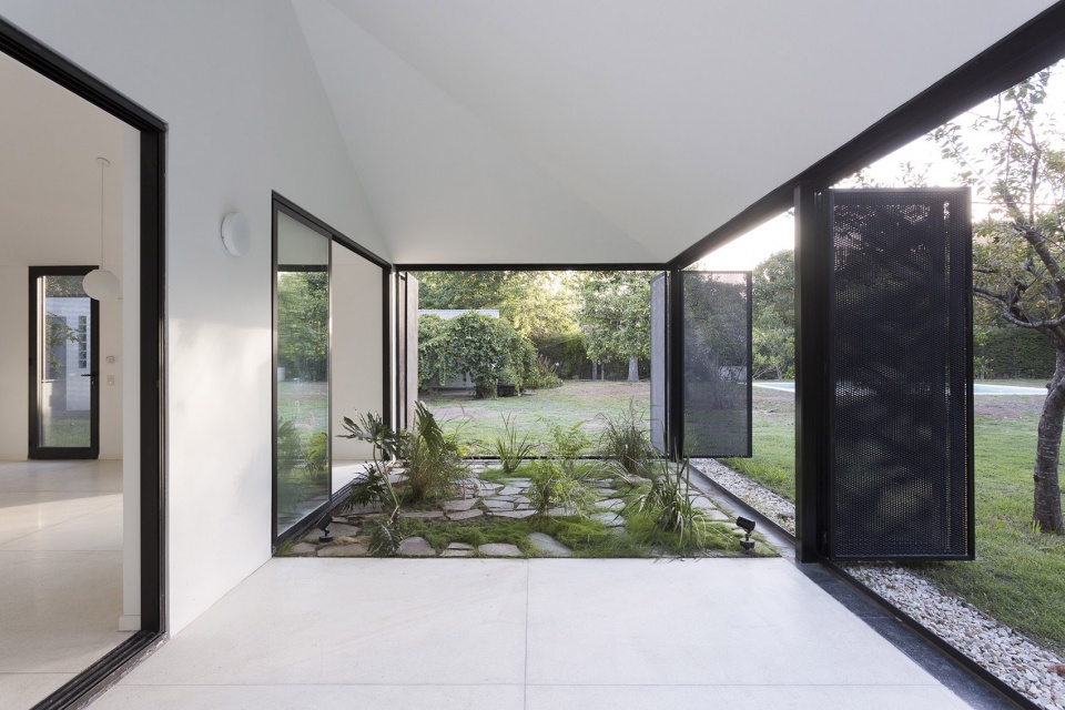 casa quinta san miguel by mogs