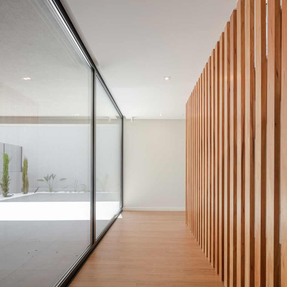 box xl houses by grupo zegnea