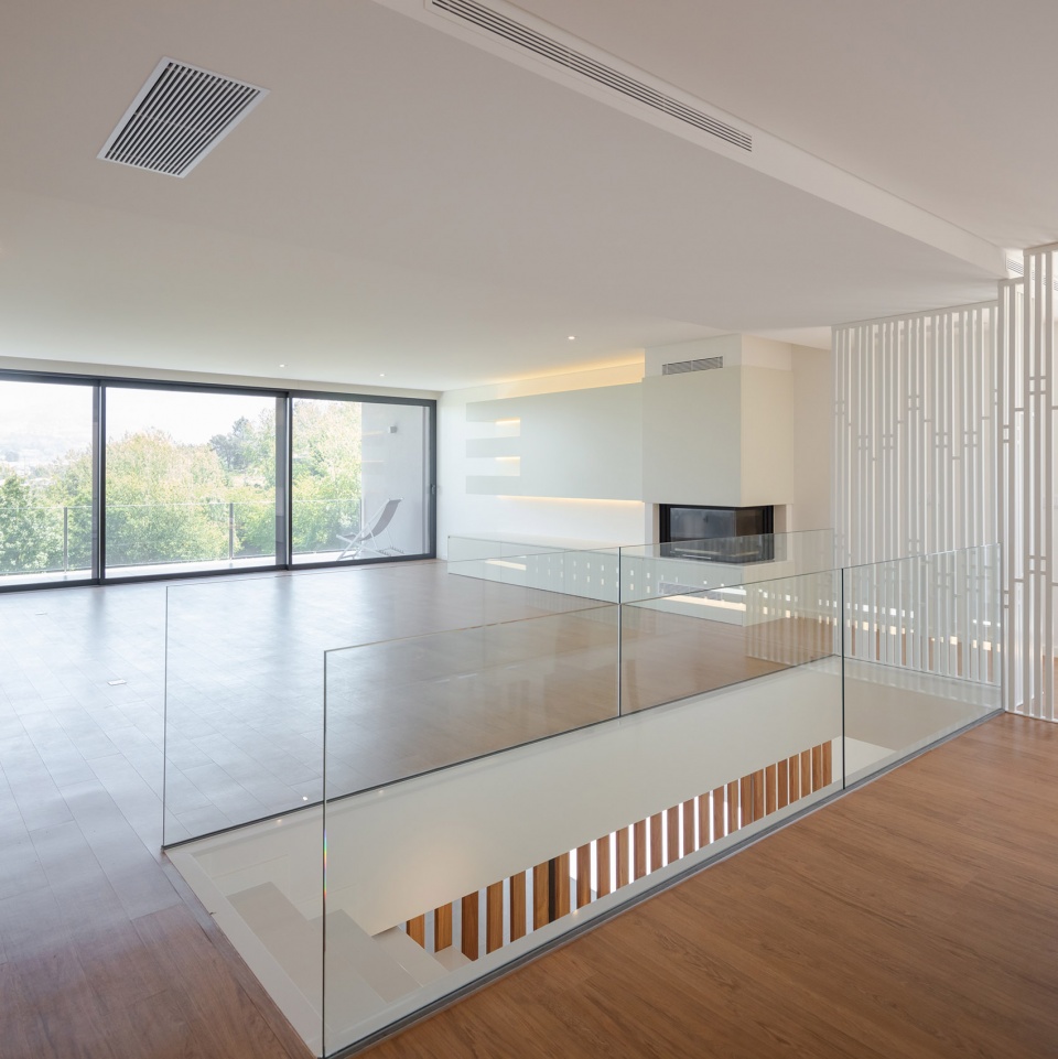 box xl houses by grupo zegnea
