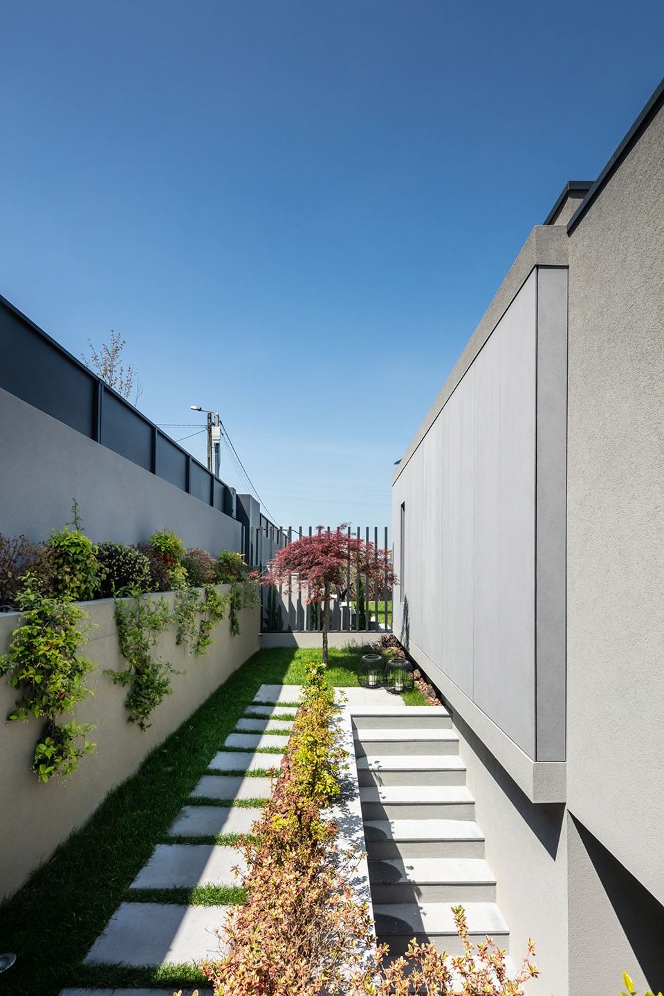 box xl houses by grupo zegnea