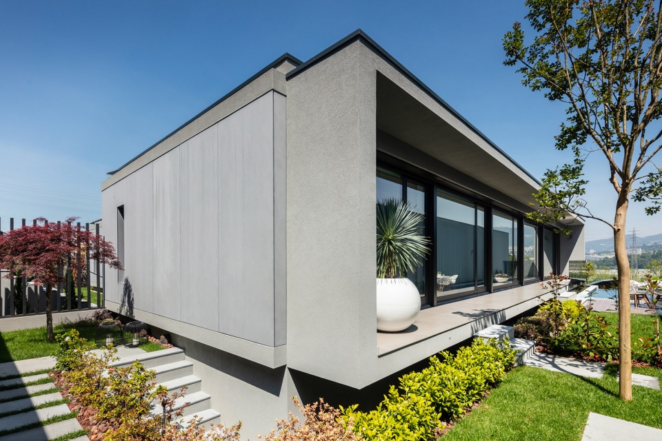 box xl houses by grupo zegnea