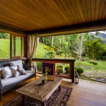 Correas住宅，巴西 / Rodrigo Simão Arquitetura