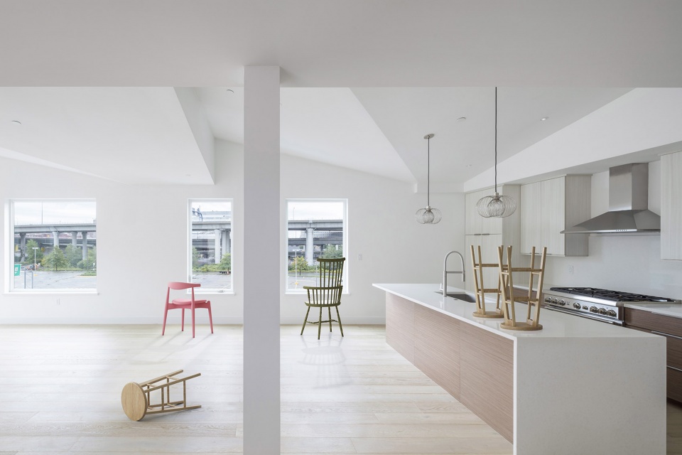 Outlier Lofts by French 2D