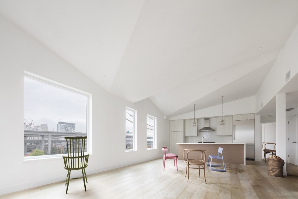 Outlier Lofts by French 2D