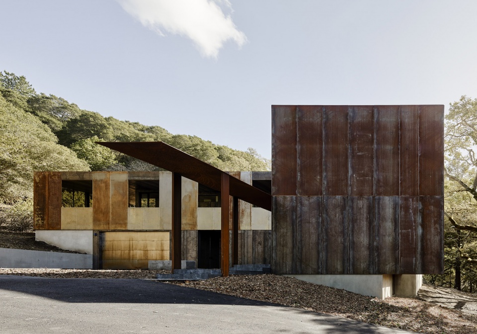 miner road by faulkner architects