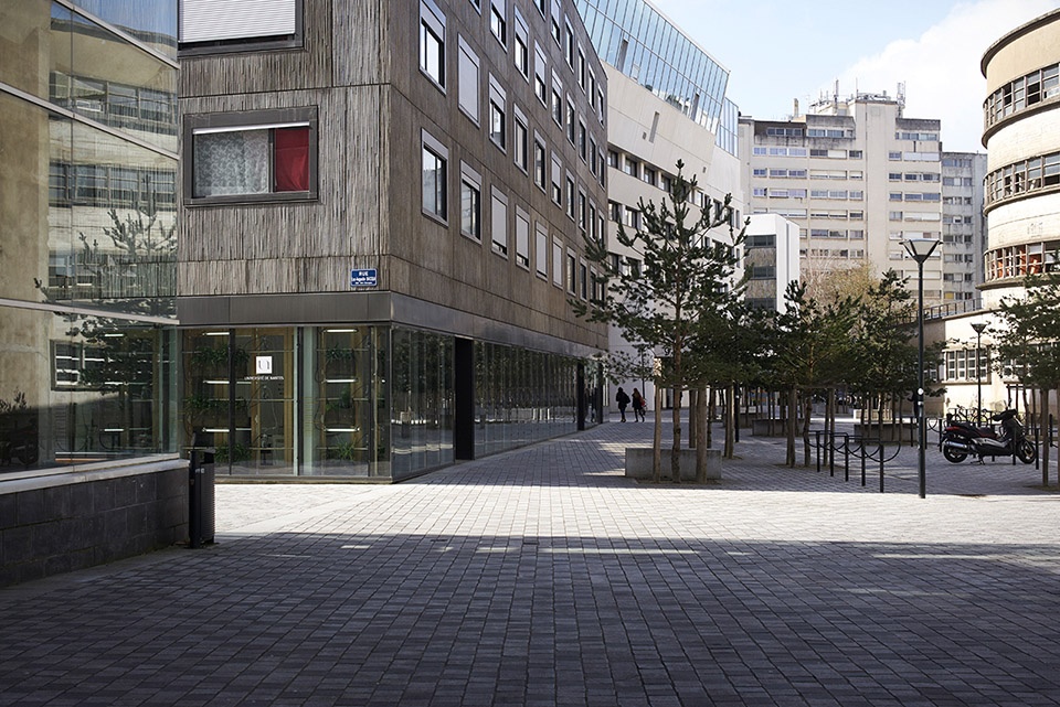 office space for the research center of the university of nantes by titan
