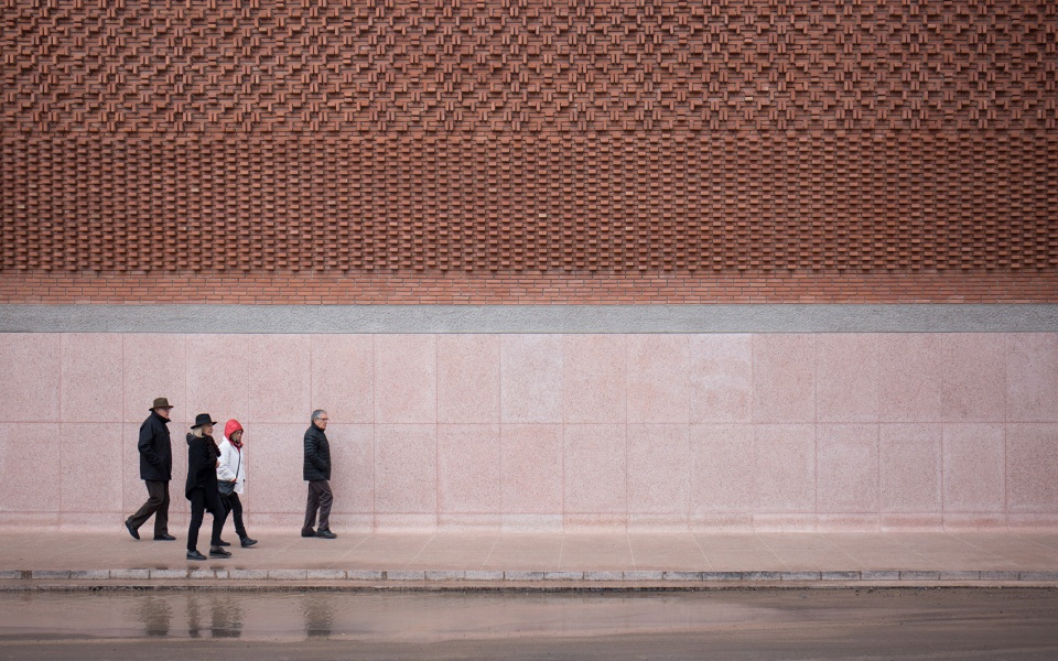 the shades of morocco by yang tianzhou