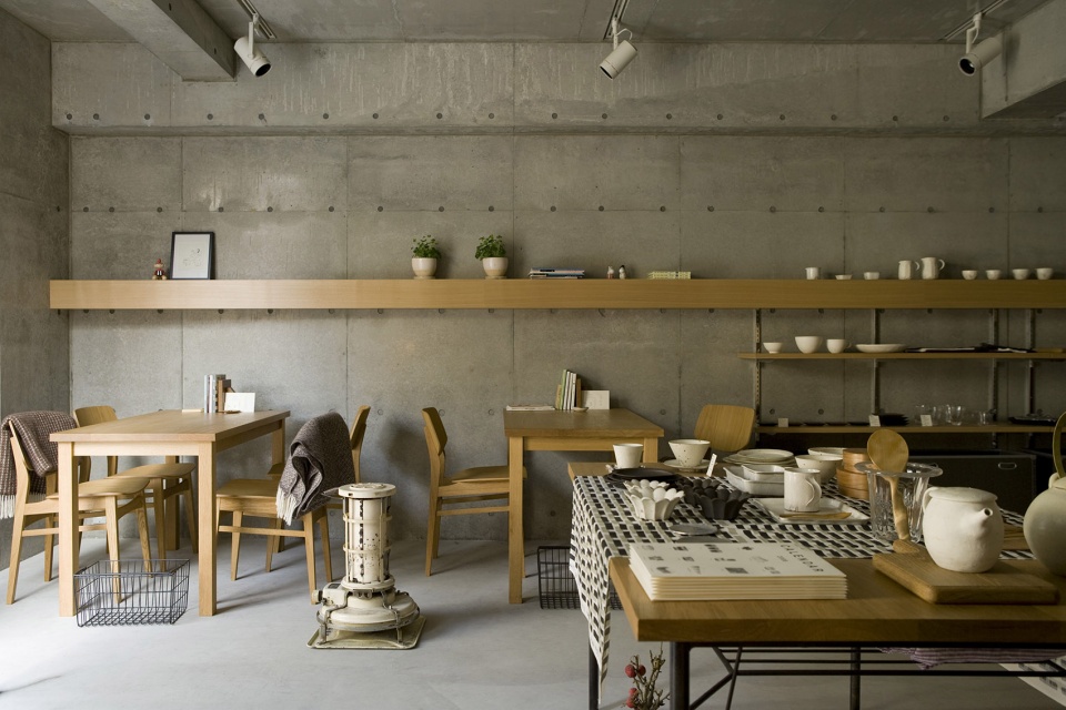 mon factoryhouse by eastern design office hojo structure research institute