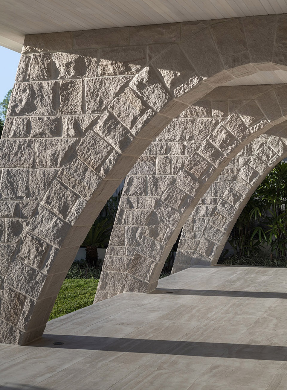 sydneys dress circle by luigi rosselli architects