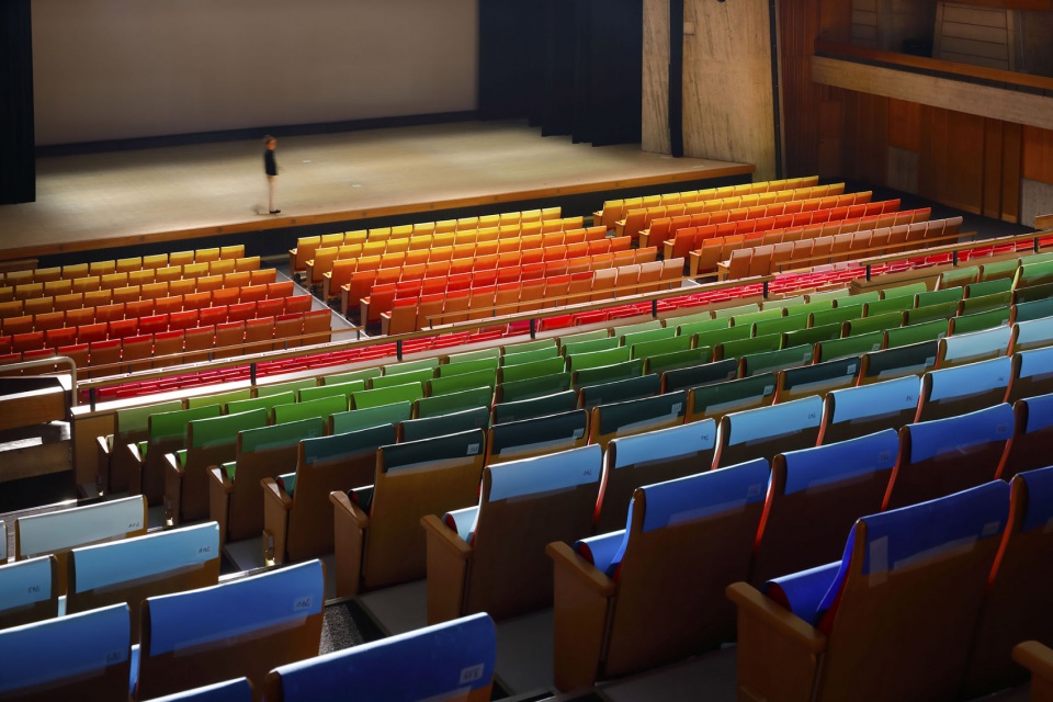1000 colors wave by emmanuelle moureaux