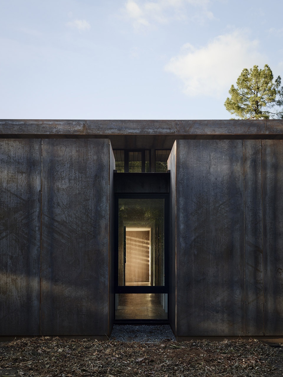 miner road by faulkner architects