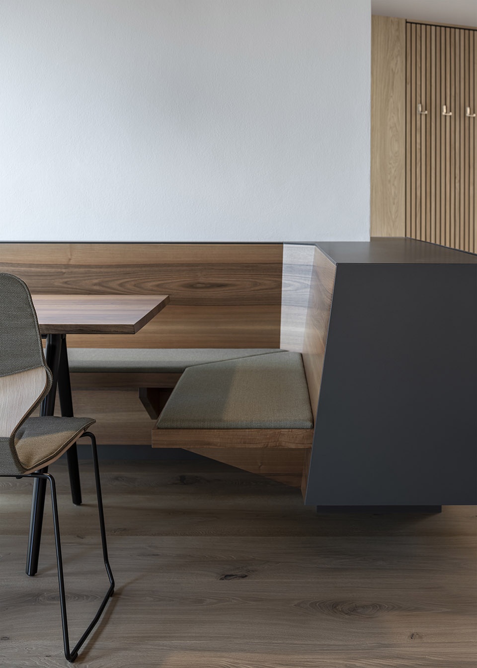 zentral cafe restaurant by messner architects
