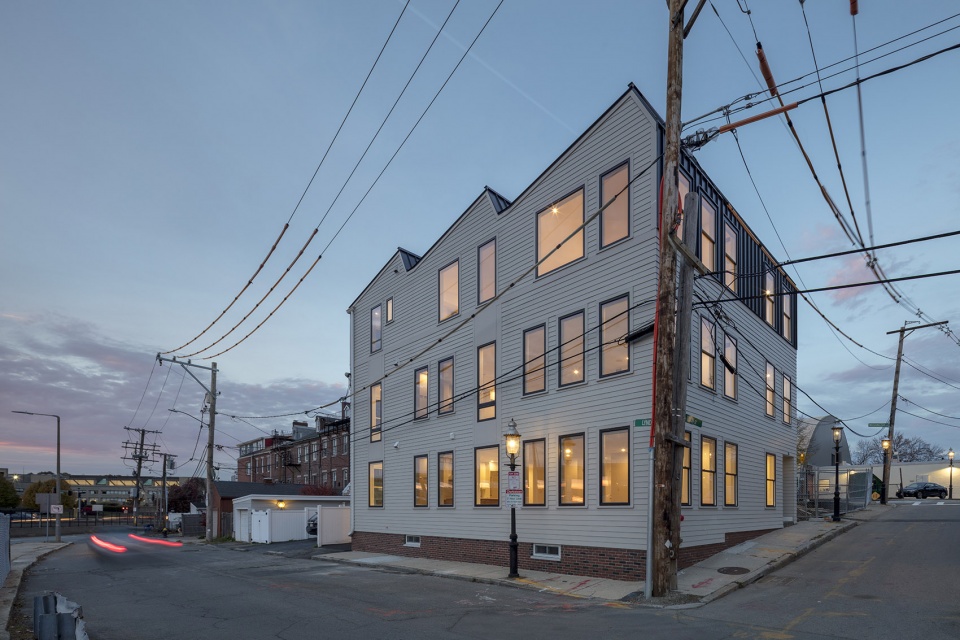 Outlier Lofts by French 2D