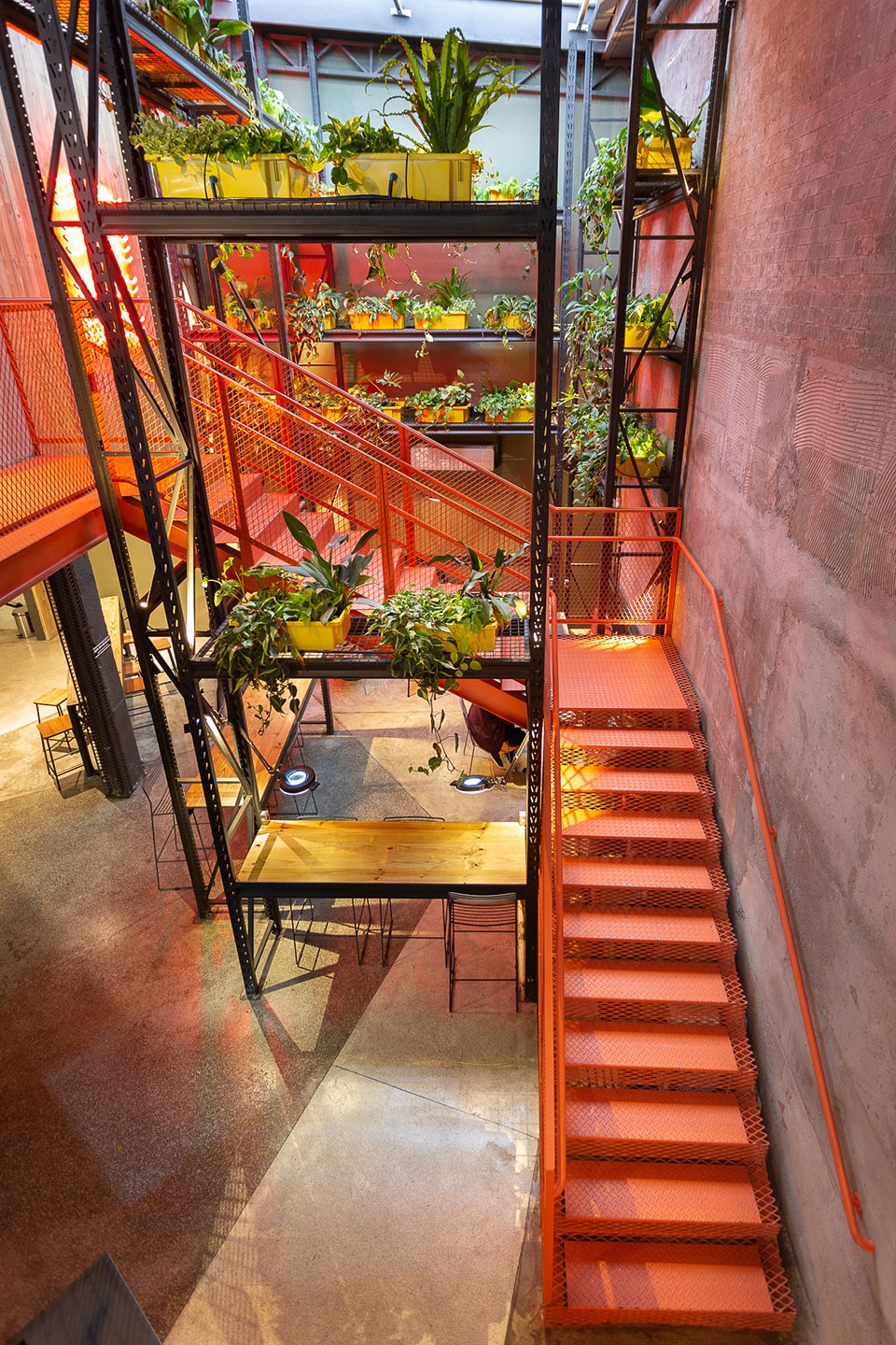 bullguer centro by superlimao studio