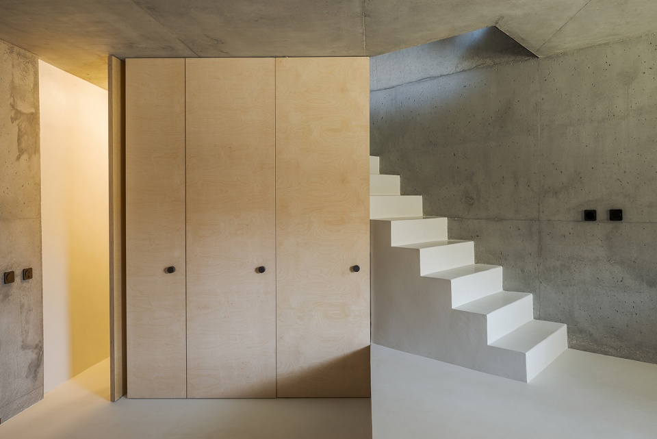 casa triangular by studio lpp