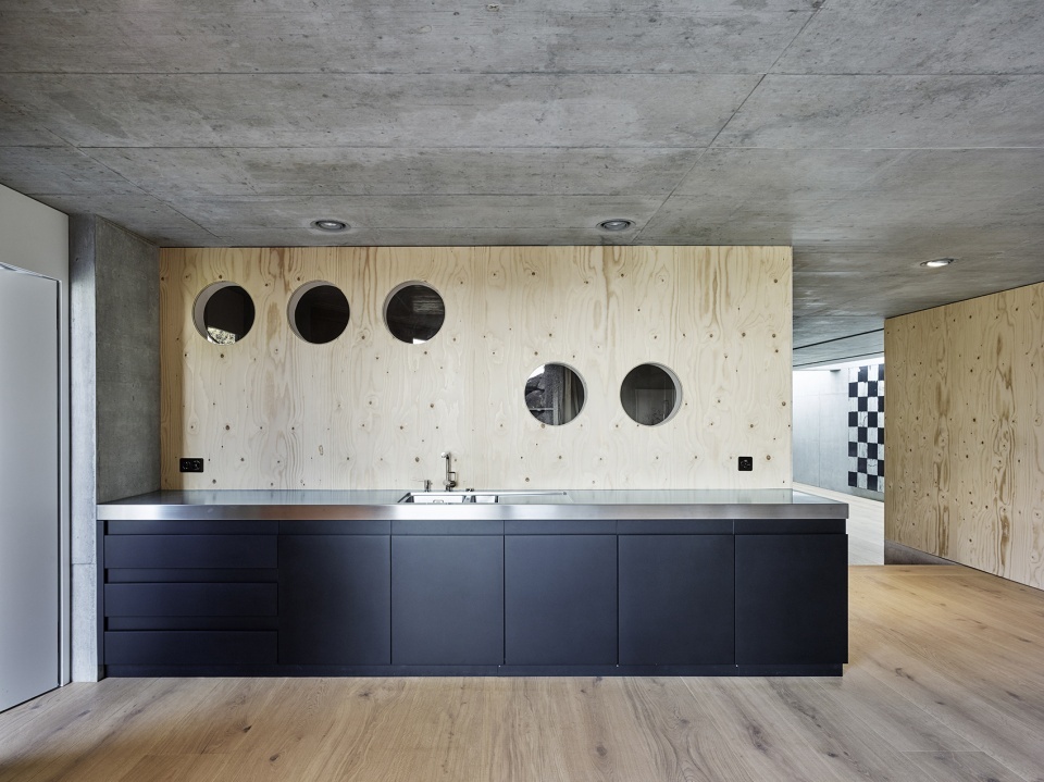 extension house grieder swarovski by afgh architects