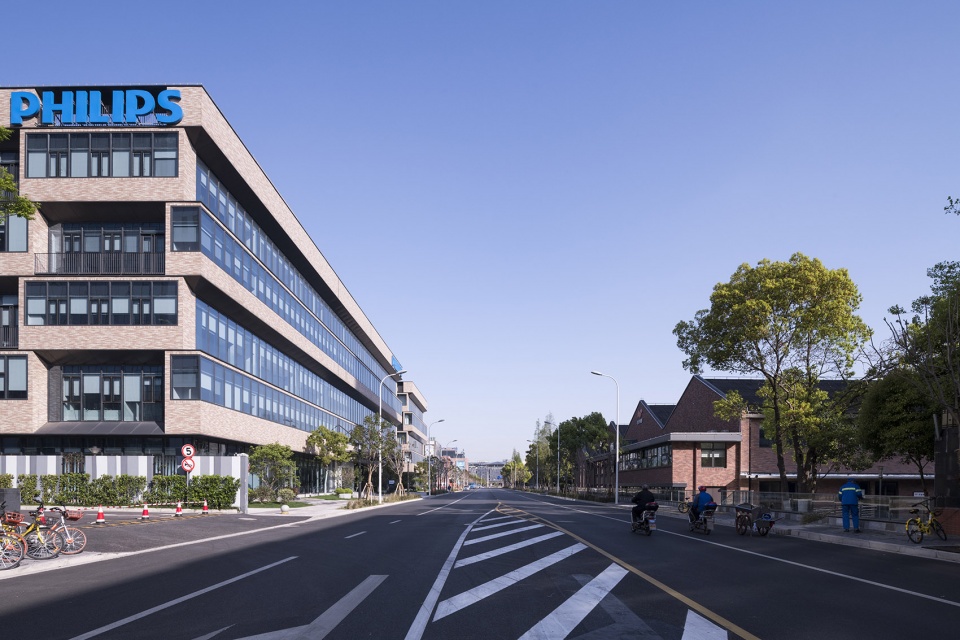 daning center phase3 philips greater china headquarters by colorfull yujing design