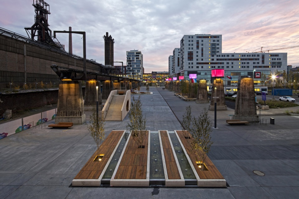 lux city square alleswirdgut