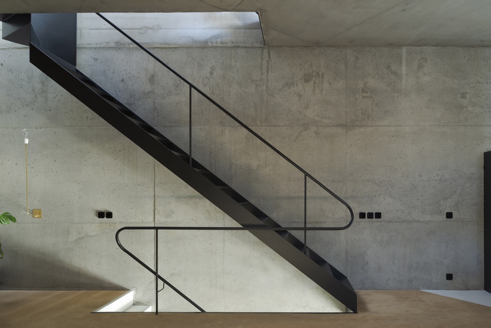casa triangular by studio lpp
