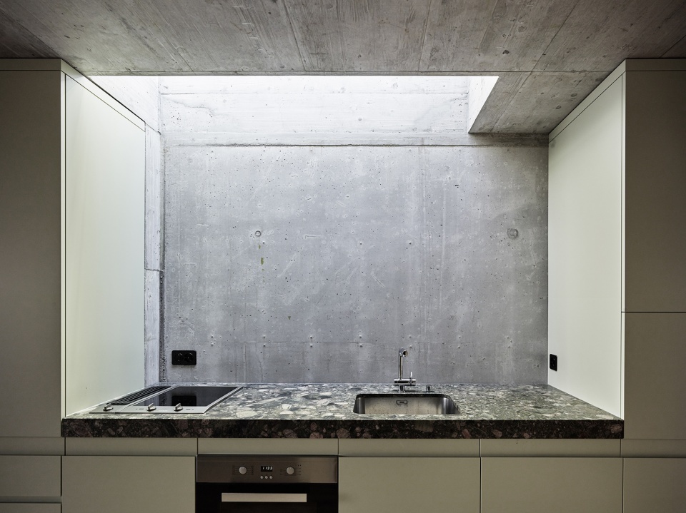 extension house grieder swarovski by afgh architects