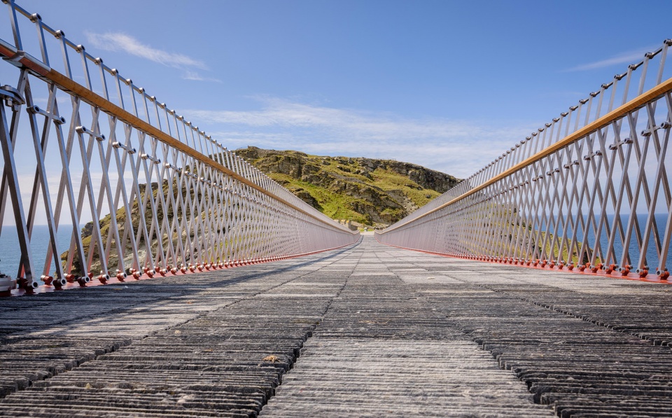 tintagel castle footbridge by ney partners william matthews associates