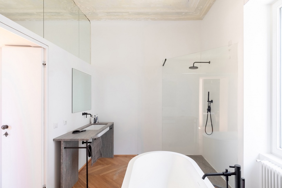 cm house by oasi architects