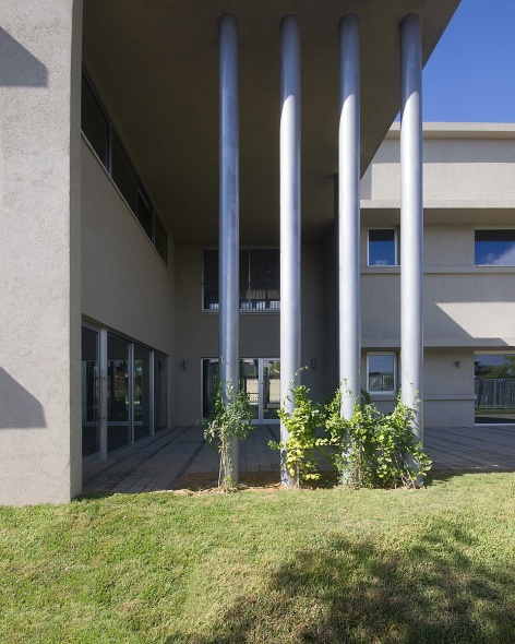 Community Centre for People with Disabilities by Golany Architects