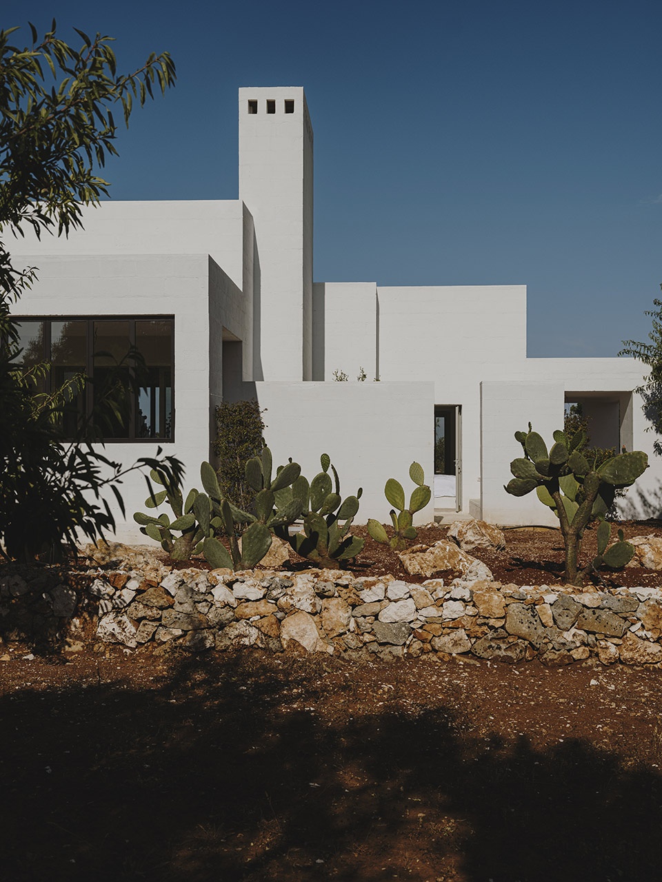 villa cardo by studio andrew trotter