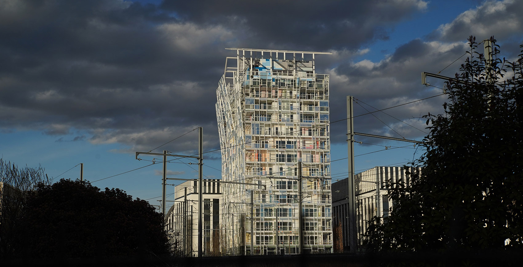 Ycone La Confluence Residential Tower By Ateliers Jean Nouvel - 谷德设计网