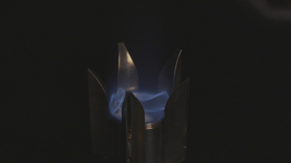 tokyo 2020 olympic torch design by tokujin yoshioka