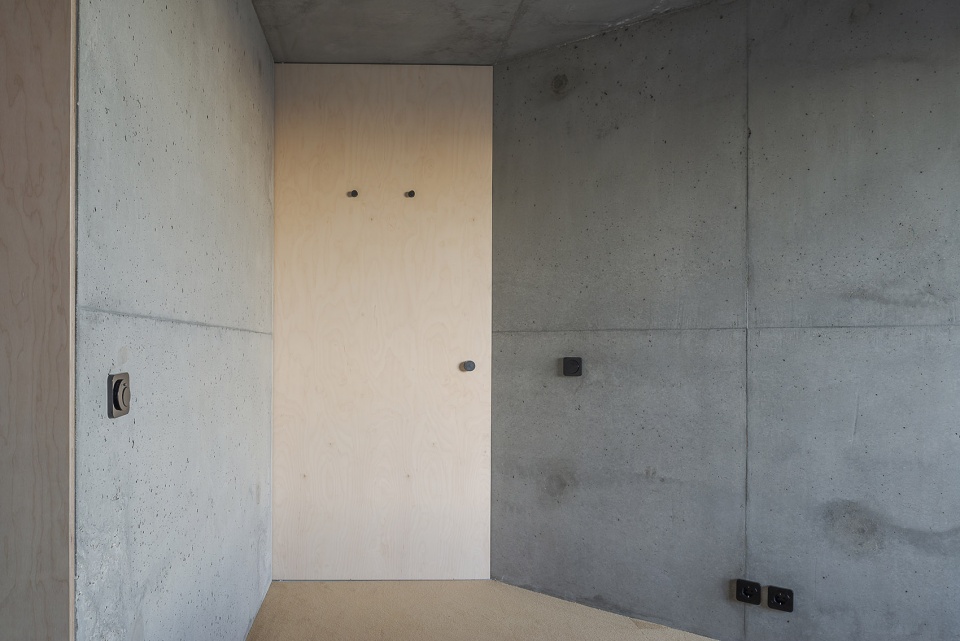 casa triangular by studio lpp